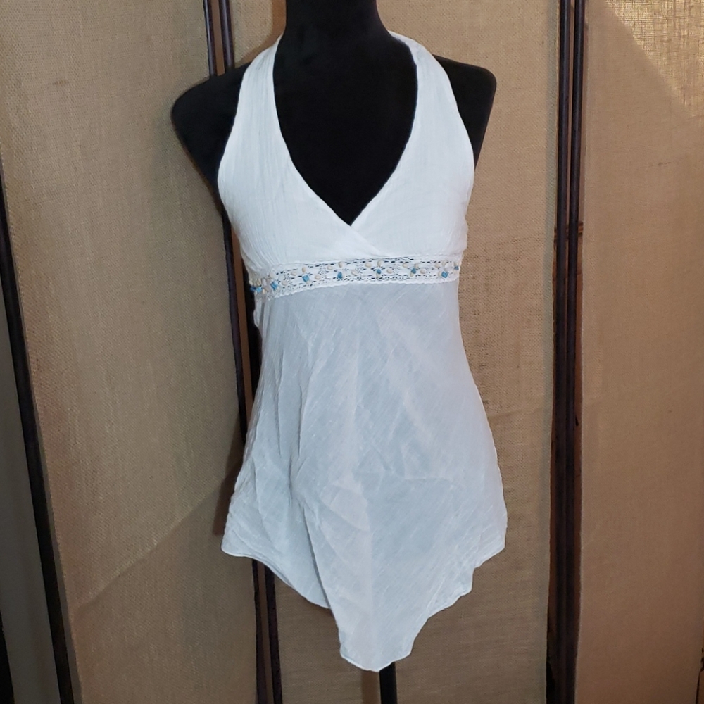 Halter top.